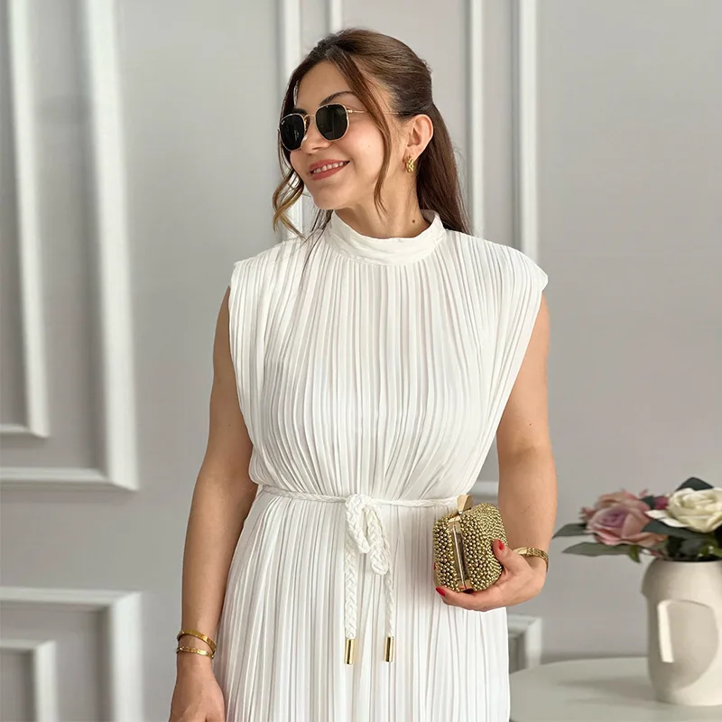 

Women's 2024 Spring/Summer Fashion Simple Half High Neck Waist Tie Up Mid Length Dress