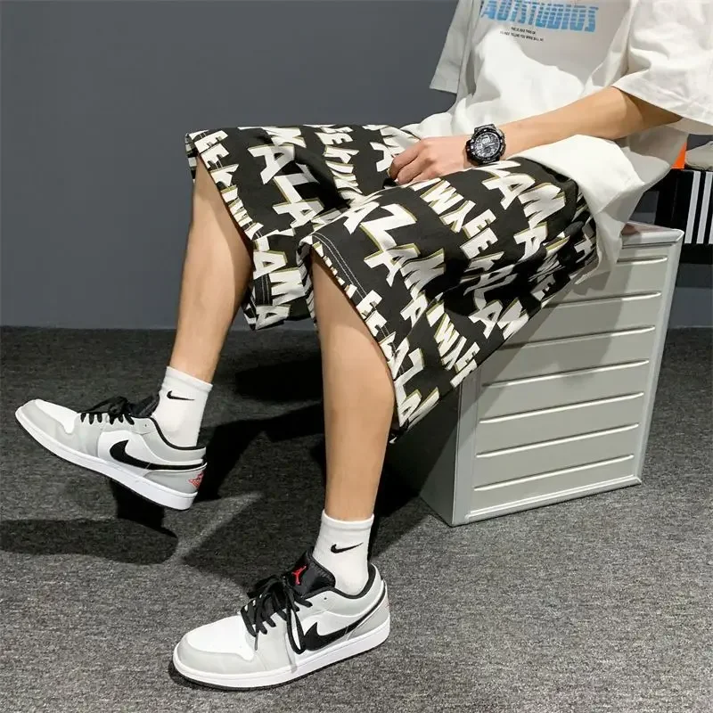 Summer Casual Beach Shorts Men's Loose Large Thin Sports Basketball Trendy Shorts