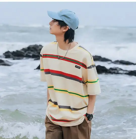 

Men's Summer Striped Round Neck Loose T-shirt