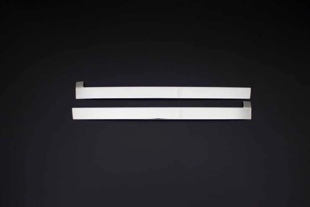

Ford Tourneo Courier Sliding Door Trim (2014 2022) -2 Pcs. -- St. Steel - VAN