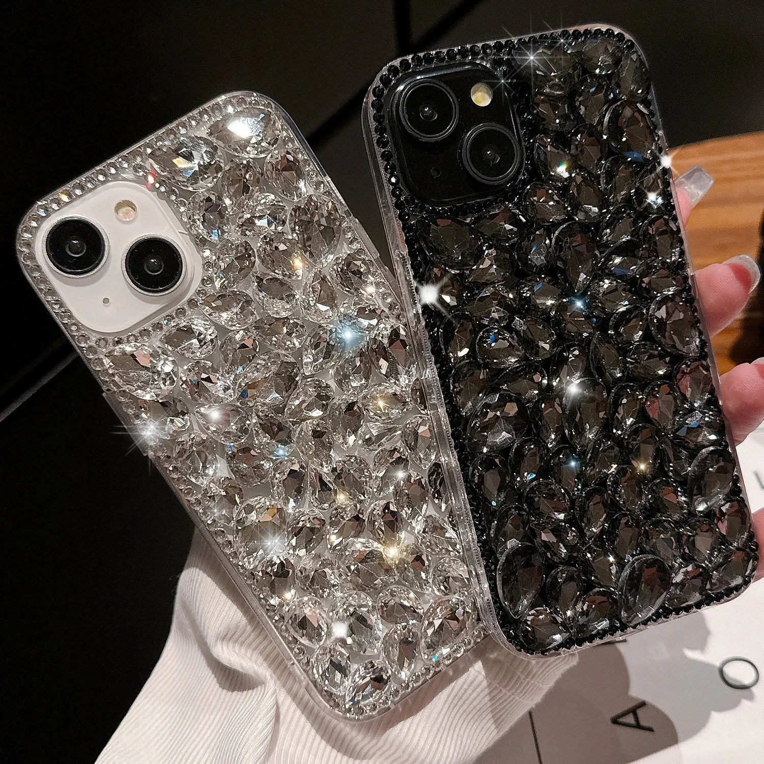 Couverture de luxe de diamants brillants pour iPhone 16 Pro Max 15 Plus couverture de bijoux pour iPhone 17 Pro 13 12Pro 11 coque de téléphone rigide