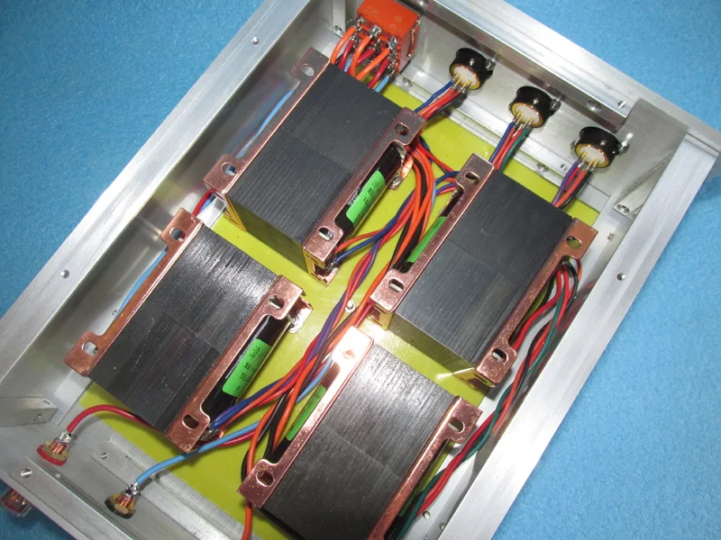 He6Se Tablet Hifi Headset Auricolare Grande Striscia Di Alluminio Auricolare 0.2 Euro 50 Euro 60 Euro Transformer Converter