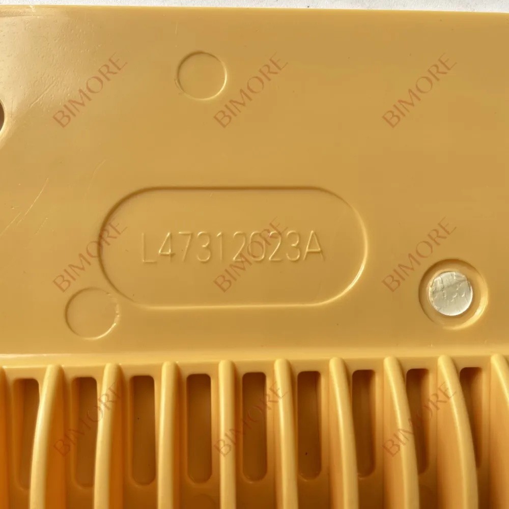 Escalator Plastic Comb Center L4731A 199*107*145 L199mm Hole Pitch 145mm 22 Teeth