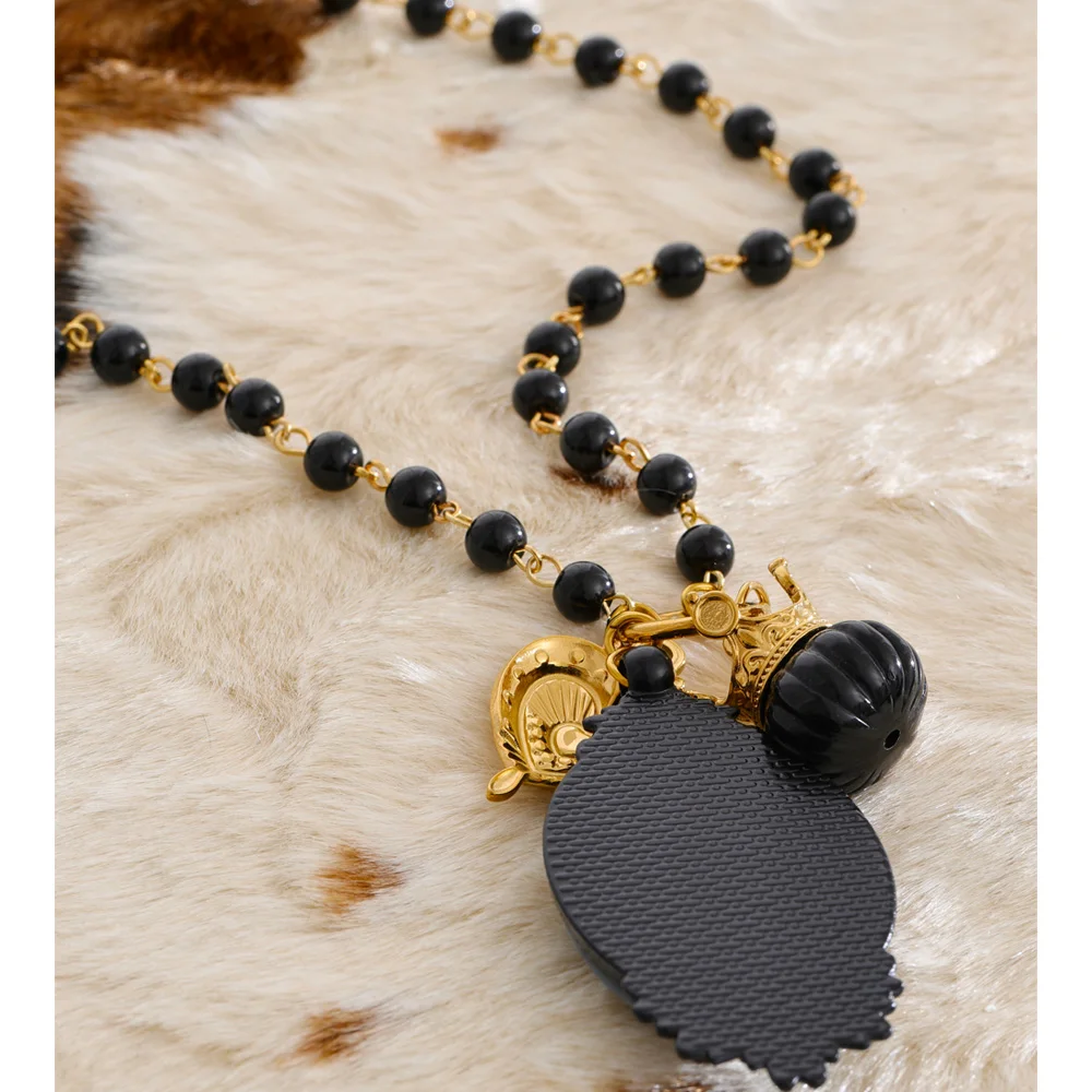 Yhpup Pendant Necklace
