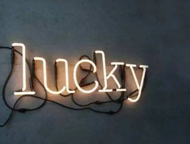 Lucky W Store