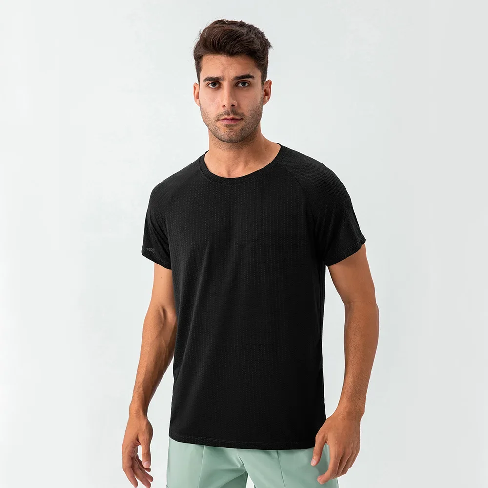 LO Men  Sports Top Quick Drying Loose Fitting Fitness Suit Short Sleeved Breathable Sweat Wicking Round Neck Sports Top