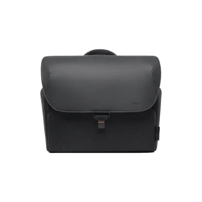 Vue latérale du sac à bandoulière pour DJI Mavic 4 Pro avec sa sangle réglable et ses poches supplémentaires.
