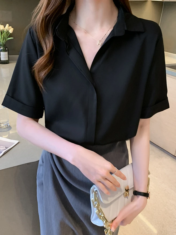 Blouse 2023 Summer New White Black Shirt Minimalist Button