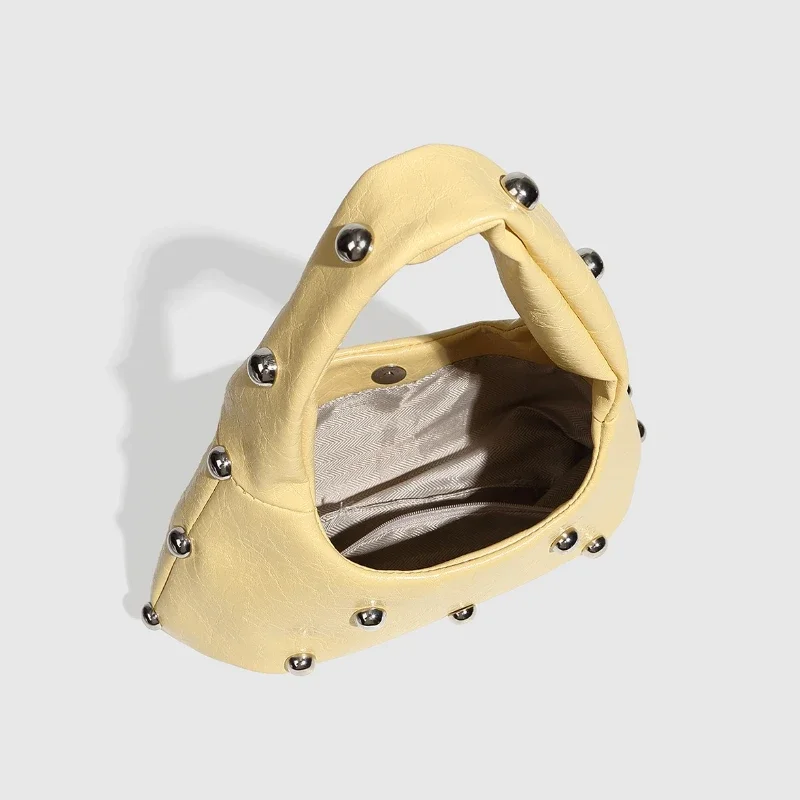 Niche Luxury Chic Lady Rivet Shoulder Bag 2026 New Designer Hobos Half Moon Underarm Bags Fashion Retro High-end Women Handbags