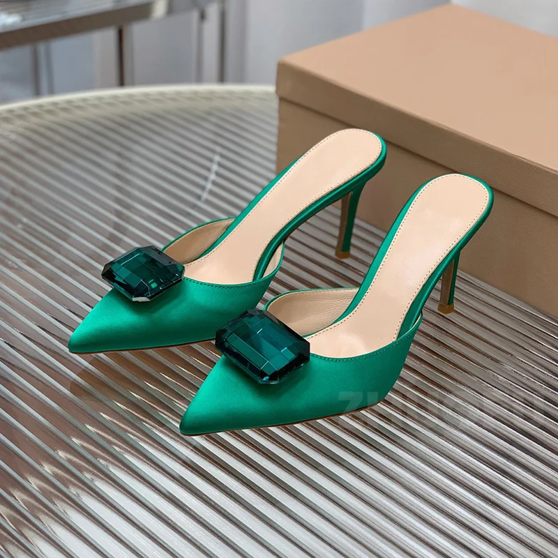 

Ladies Slippers Summer New Style Pointy Toe Real Silk Upper Rhinestone Decor Women Shoes Hot Selling Items Slippers