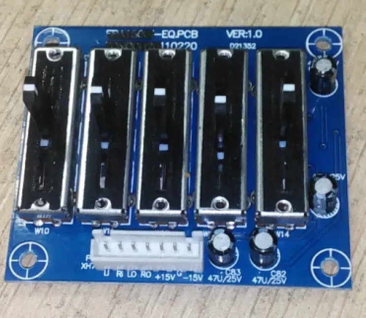 1PCS Stereo 5-band Equalizer EQ Board audio equalizer board 5-segment Audio Tone Preamplifier Board Module