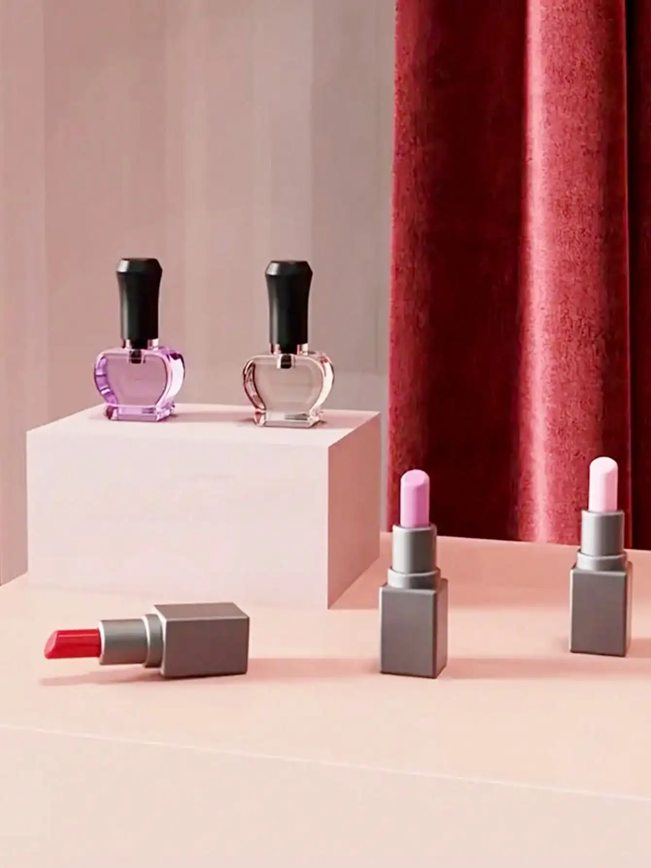 Set di 5 Miniature per Casa delle Bambole: Rossetto, Profumo, Pennello, Smalto per Unghie e Pennello da Trucco in Miniatura 1/12, Accessori per OB11 - immagine 5