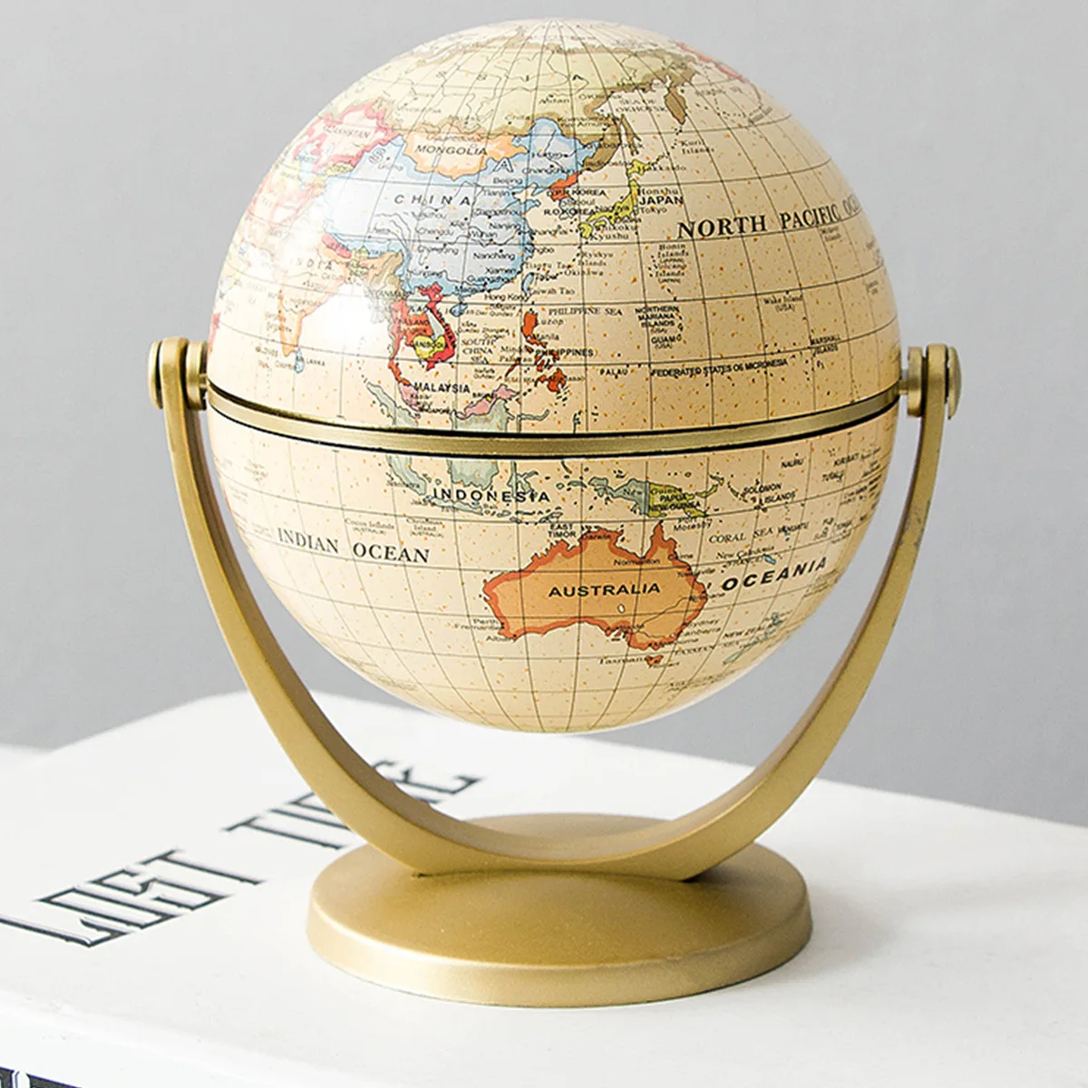 Modern home crafts small teaching art globe English version plastic craft teaching desktop ornaments