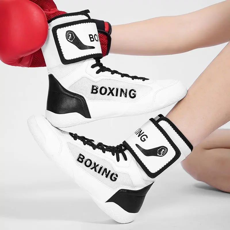 Professional Wearable Wrestling Shoes Lightweight Breathable Sneakers Anti-slip Wearable Boxing Shoes