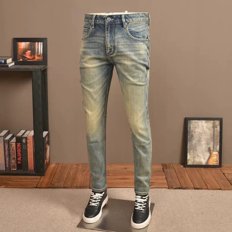 Рисунок 4 - Джинсы мужские потертые рваные