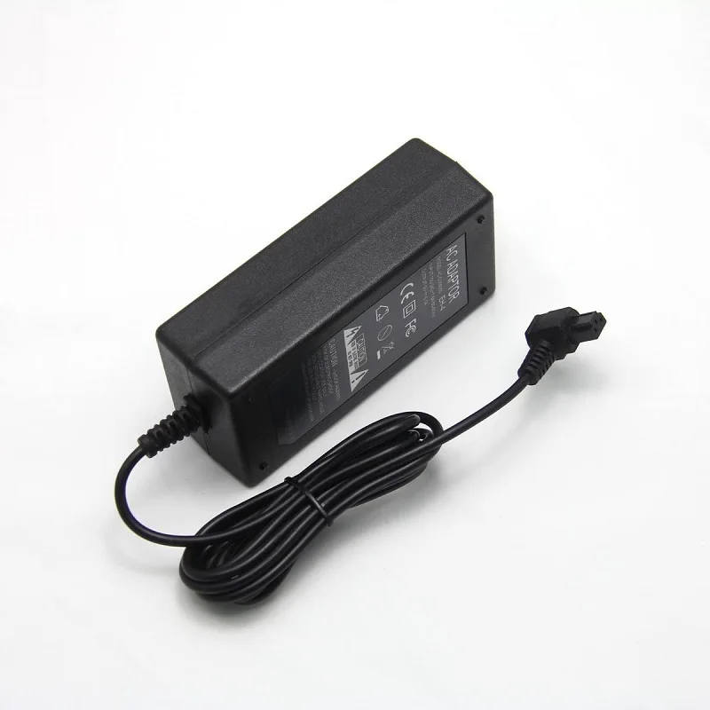 ニコン D1X ジャンク品 ACアダプター、充電器付 S5faf633182554d859f7eb8f981828