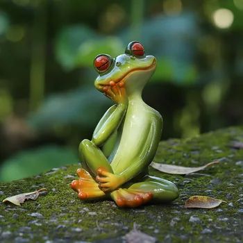 Creative Resin Frog Ornament – Cute Animal Decor for Home & Garden 1