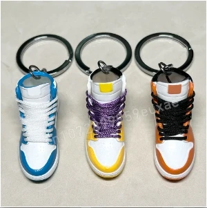 3D 농구화 키체인 패션 시뮬레이션 재미있는 운동화 키링, 남자 손가락 스케이트보드 미니 신발 모델 키체인, 자동차 펜던트 