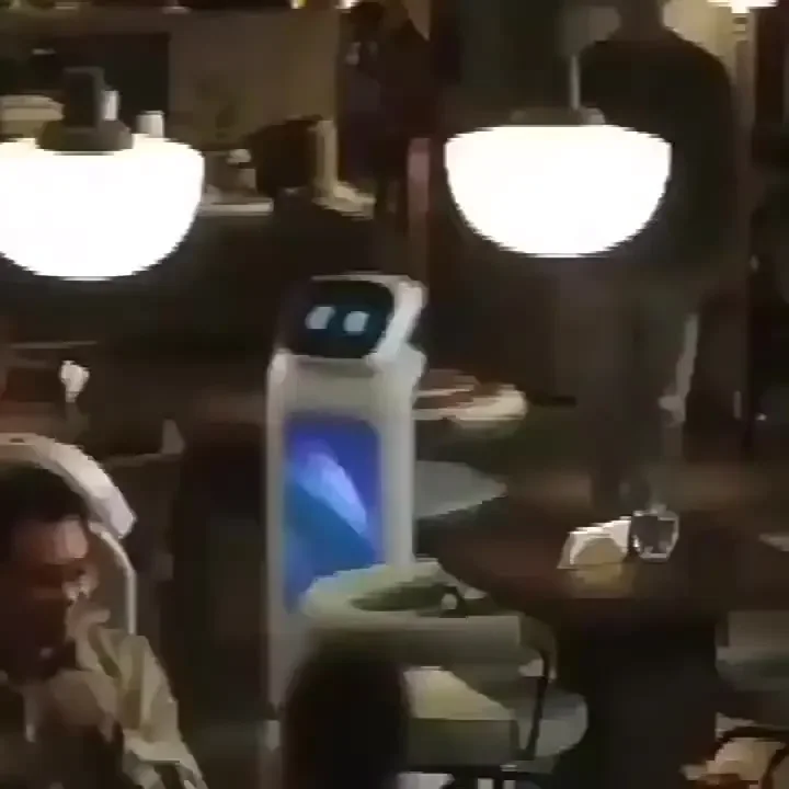 Robot Intelligente per la Consegna di Cibo per Ristoranti e Hotel, Cameriere Automatico per Servizio di Consegna Pasti - immagine 2