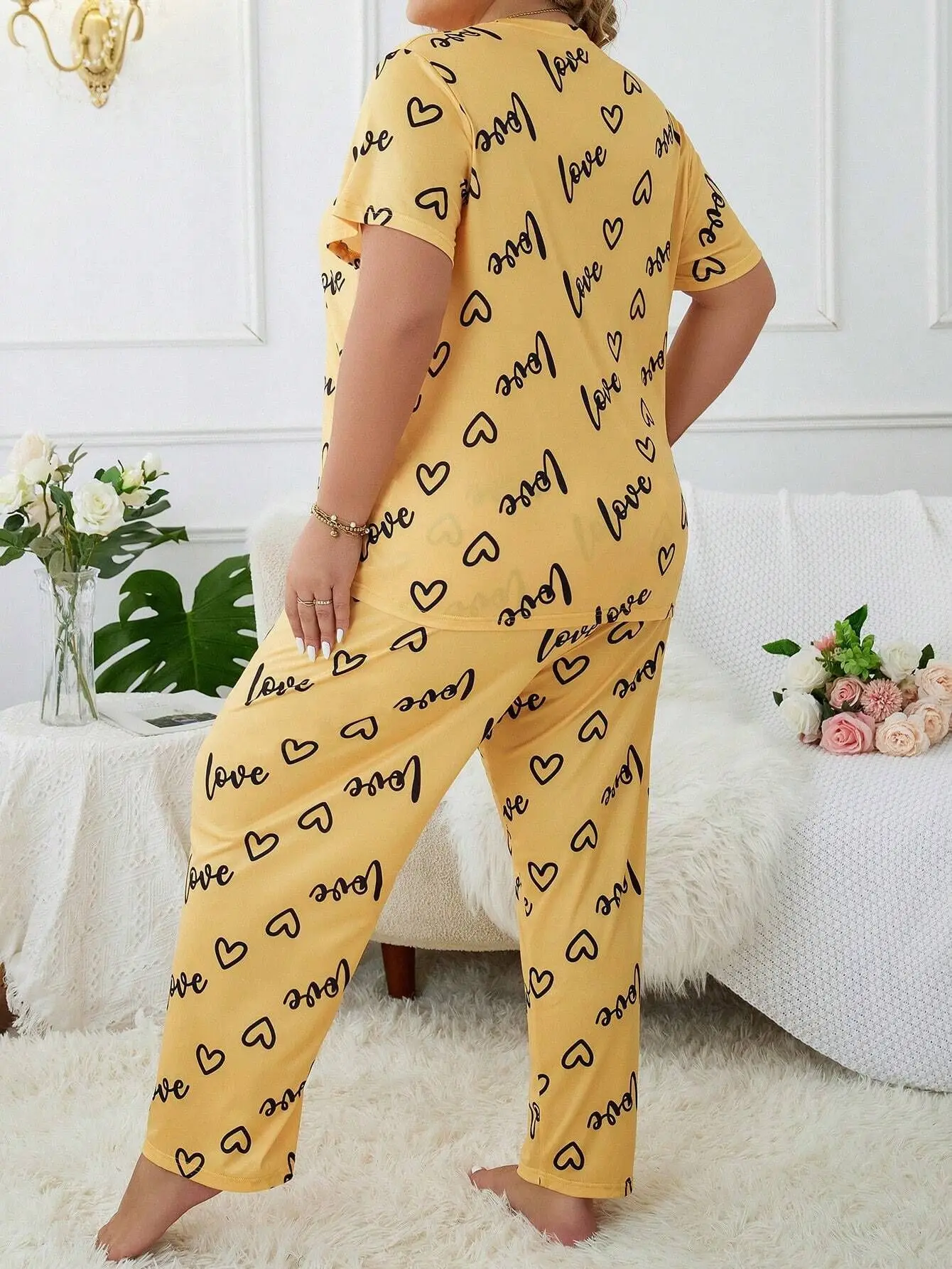 Women's Plus Size Sleepwear Heart Letters Print Pajama Set Casual Short-Sleeve Top and Pants Comfortable Relaxed Fit Loungewear