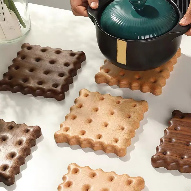 مجموعة قواعد أكواب البسكويت المصنوعة من الخشب الصلب، أكواب حصيرة كوب الماء والقهوة، سجادات طاولة عازلة للحرارة، ملحقات بار المطبخ