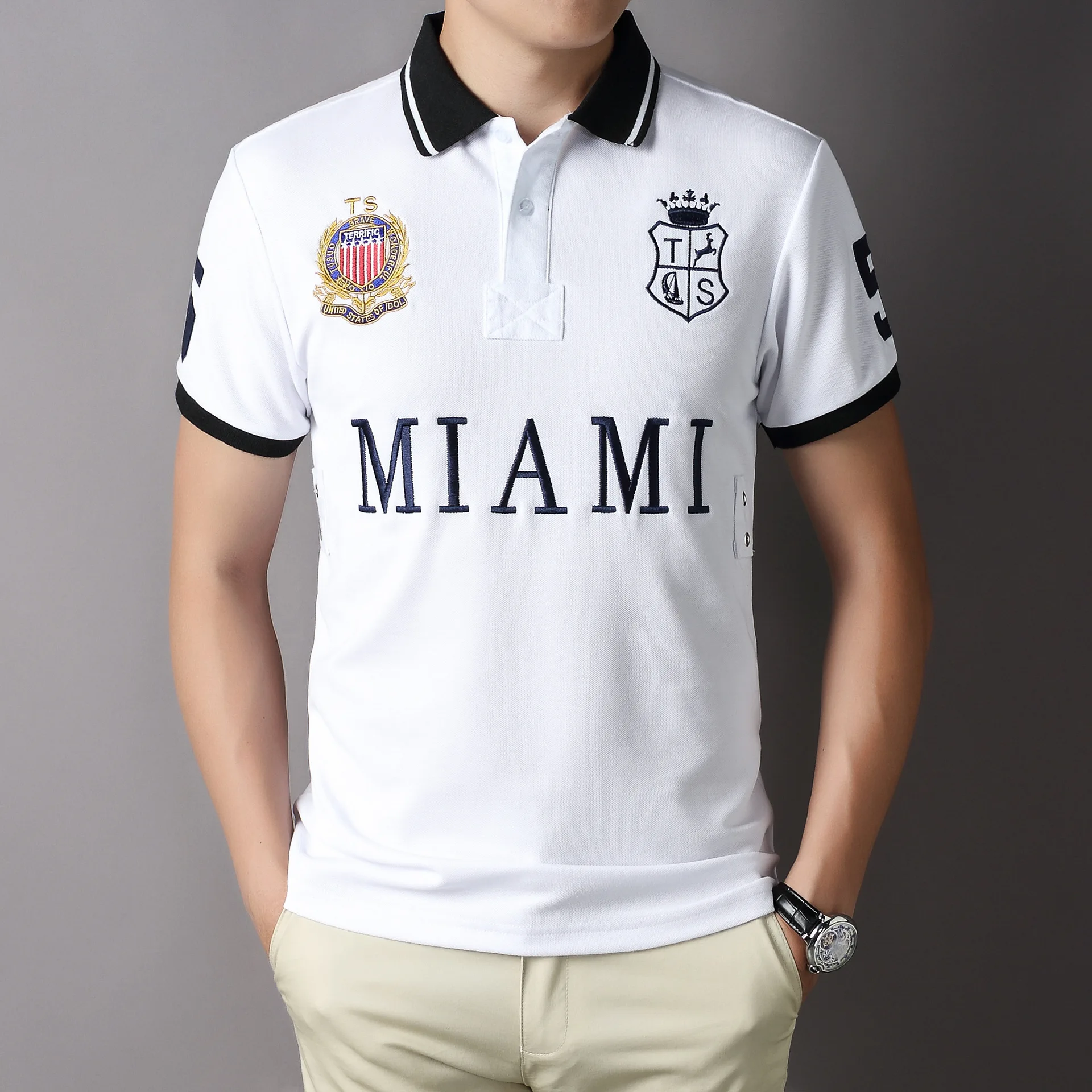 【アツシ】AKM S/S LINE POLO White KAMO 名品！】AKM S/S LINE POLO White KAMO