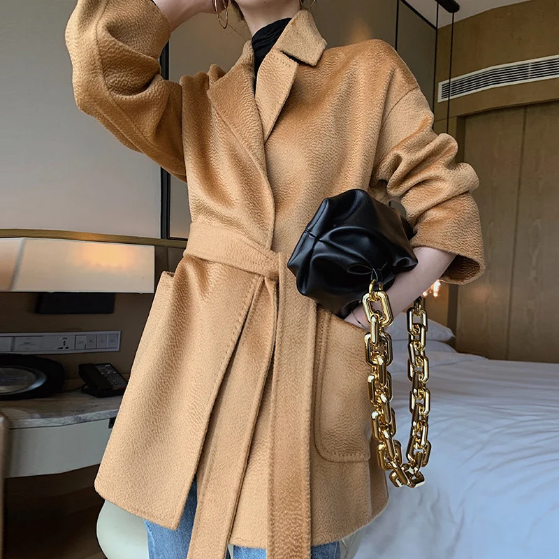 

[Exclusive to Tongtong fans]Water wave patterned bathrobe wool coat short and small stature flesh shielding and age reducing