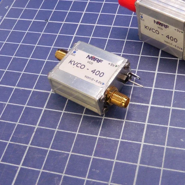 

350-550MHz RF Microwave Voltage Controlled Oscillator VCO, Can Be Used As A Sweep Signal Source, SMA Interface
