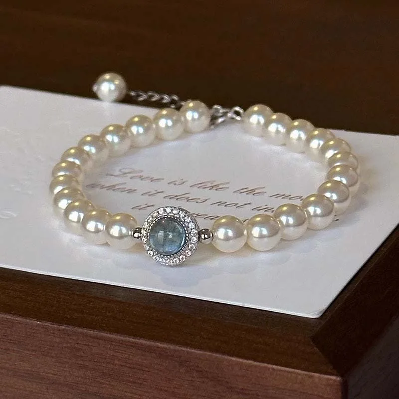 Vintage White Imitation Pearl Bracelet for Women Luxury Blue