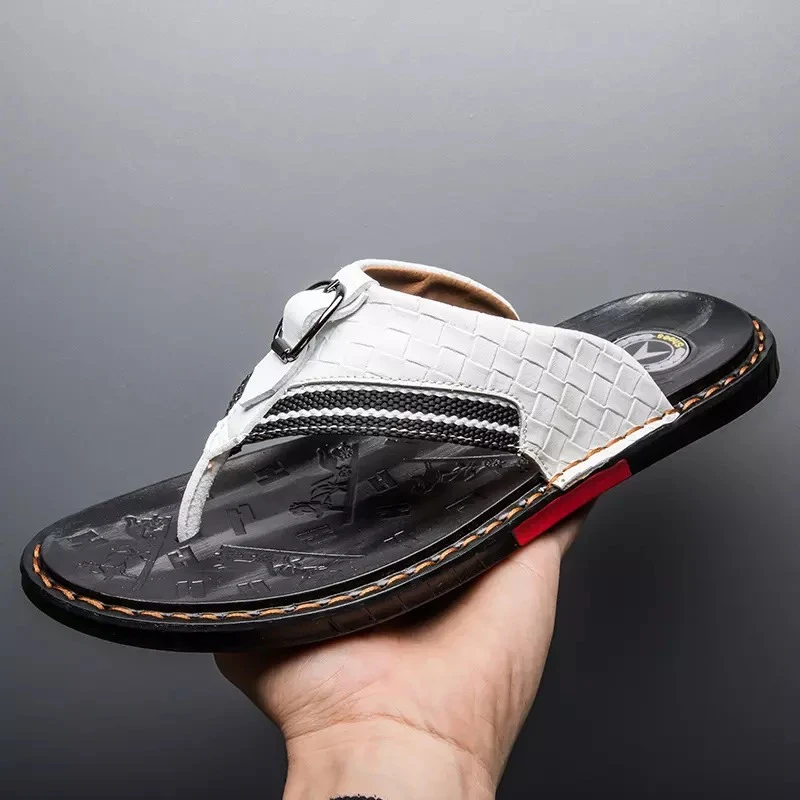 entonces Posibilidades dolor de cabeza Chanclas de cuero para hombre, zapatillas de marca de lujo, sandalias  informales de playa, zapatos de moda de verano, color blanco, novedad de  2022| | - AliExpress