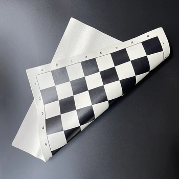 Scacchi morbidi arrotolabili portatili con griglia in bianco e nero Scheda standard per accessori da gioco in PU da 34 cm/13,4 pollici