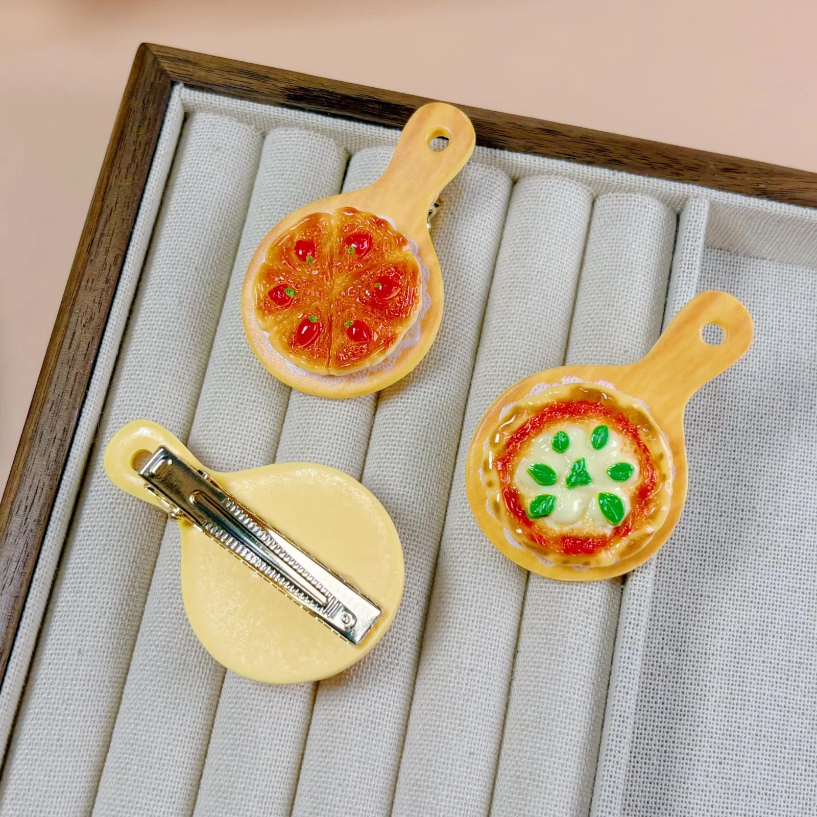 1 x Pizza-förmige Haarspange für Mädchen, süßes Entenmund-Design mit Lebensmittel-Thema, kreativer Spaß und exquisites Haarnadel-Zubehör