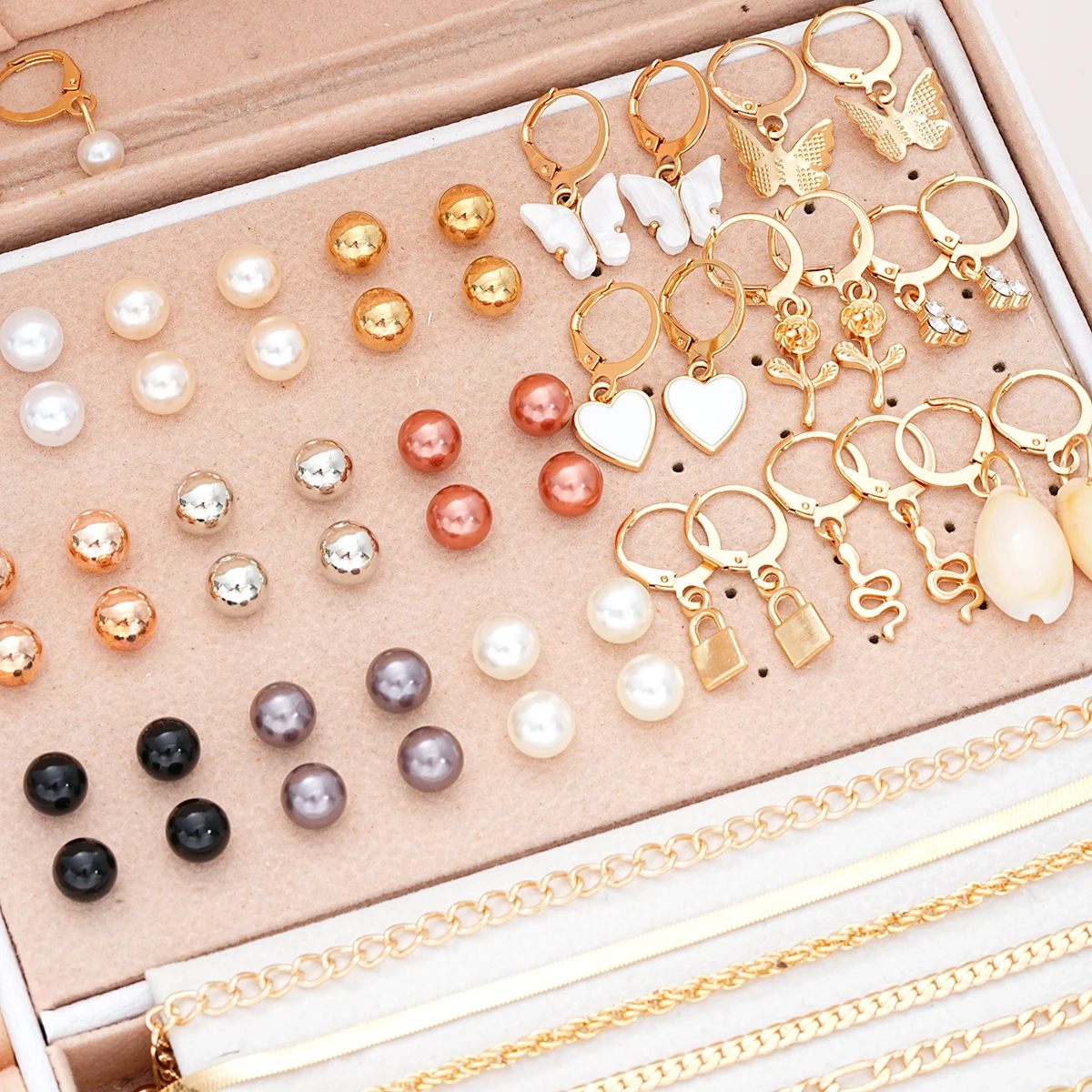 93 Pcs Luxury Middle Eastern Jewelry Set for Women Vintage Boho Butterfly Heart Pearl Floral Pendant Necklace Ring Earrings Gift