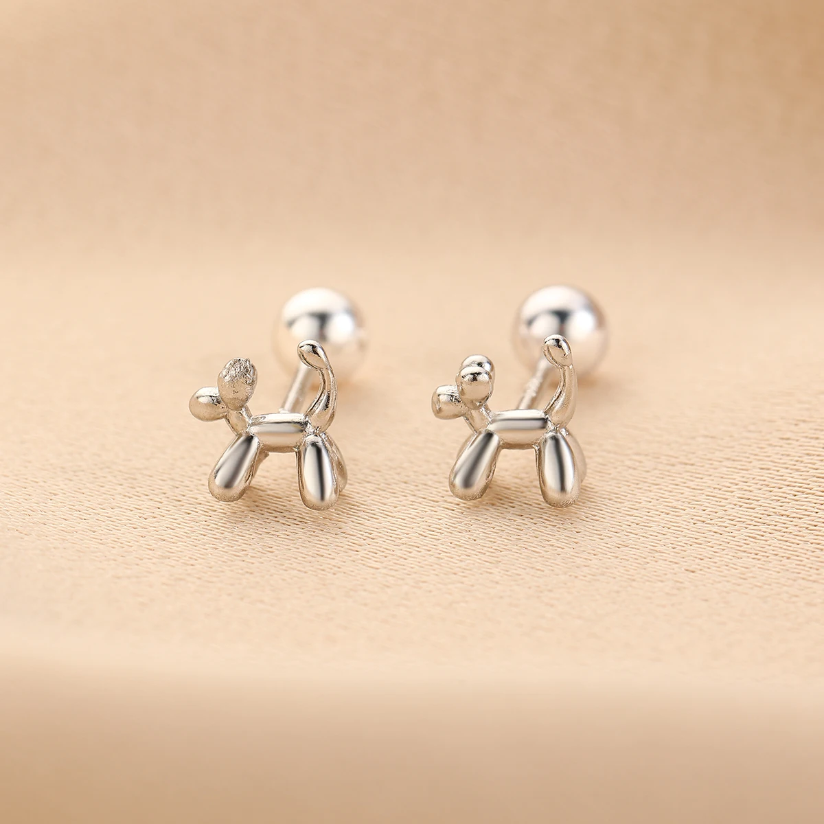 Fashion Wing Flower Heart Piercing Stud Earrings Simple Compact Cute Tragus Earings for Womens Minimalist Jewelry Accessories 4