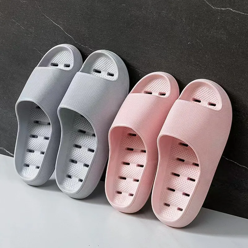 Popular thick floor bathroom leak proof dry slippers men summer indoor house waterproof shower hole perforated soft solu sean couple doing slippers