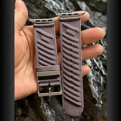 Elegant Sport Bracelet for Smart Watches - Premium Design for Durability and Style (Weimar Dog Beige)