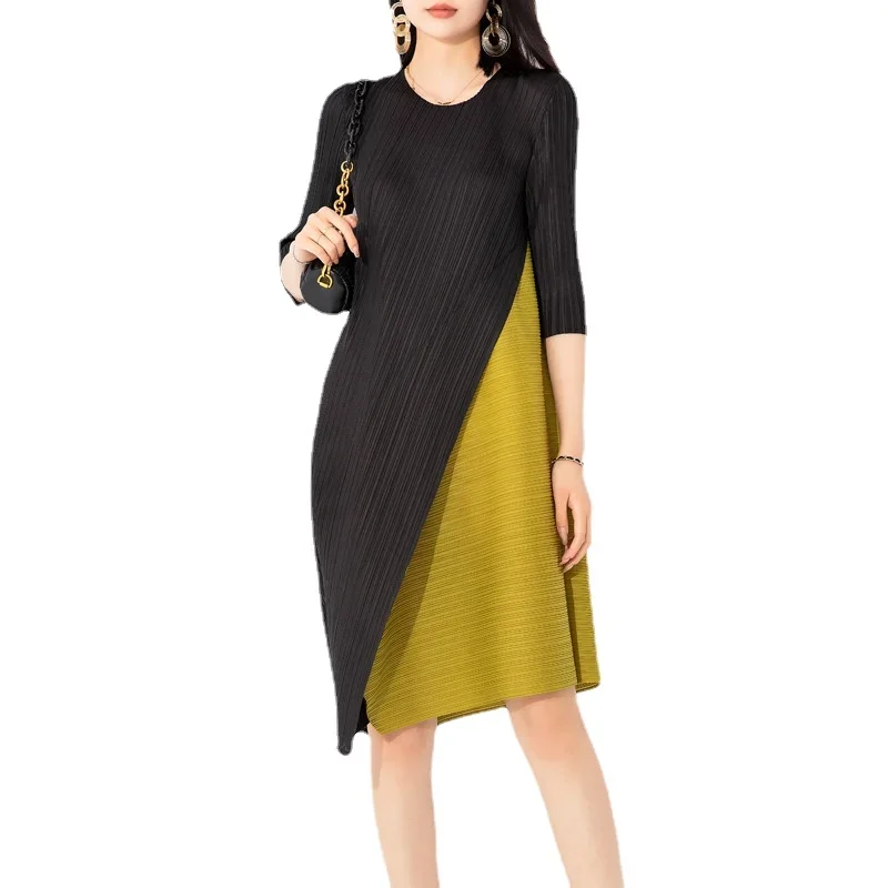 

Miyake Pleated Dress 2024 New Loose Large Size O Neck Three-quarter Sleeves Mid-length Contrast Pleated Skirt Women's Clothing