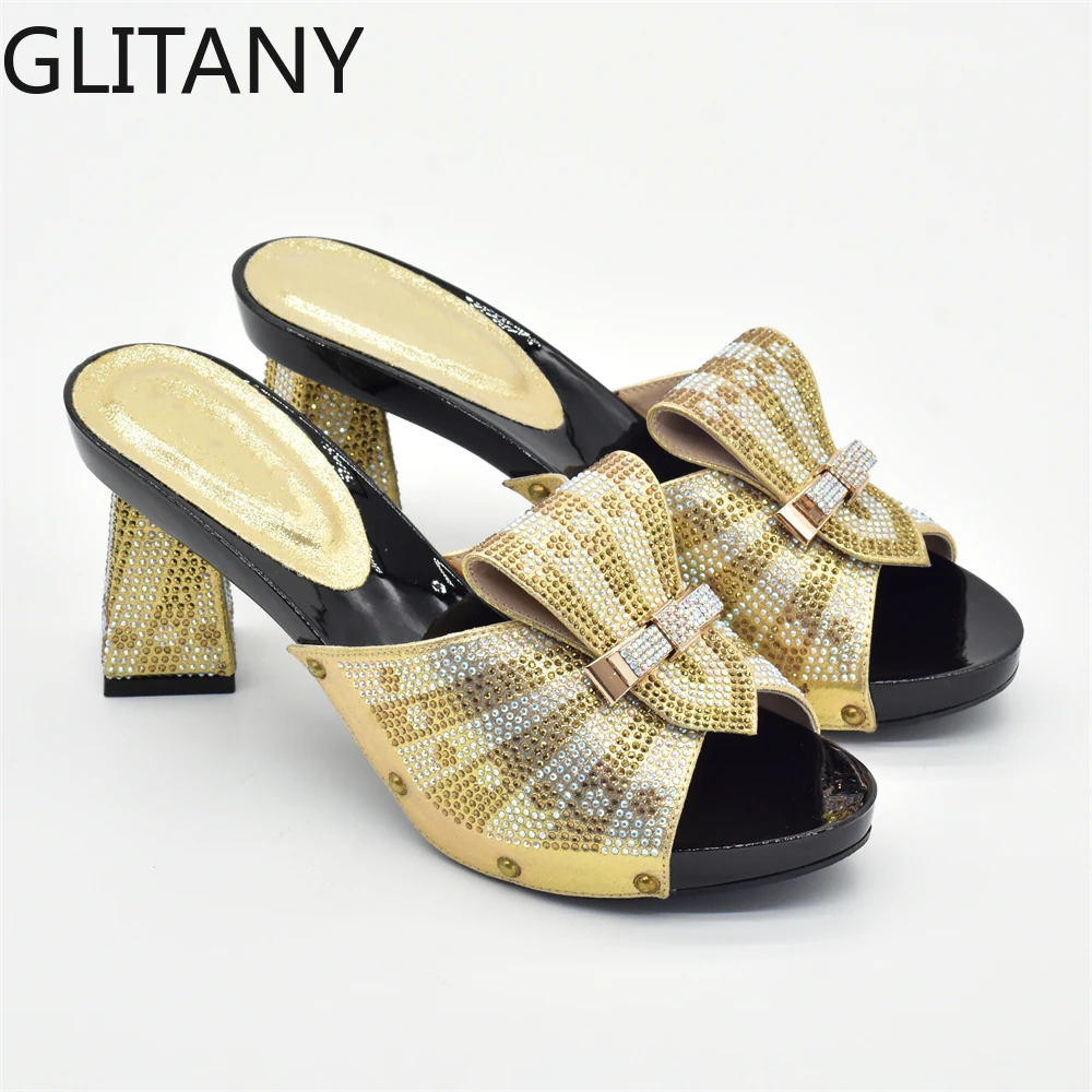 

Новое поступление, свадебные туфли золотого цвета в африканском стиле, женская свадебная обувь с открытым носком, украшенная искусственными элементами
