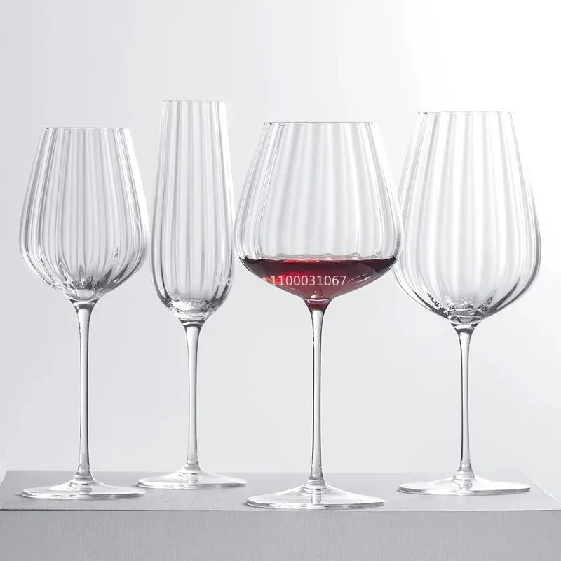 Nordic Ripple Crystal Wine & Champagne Glass 2