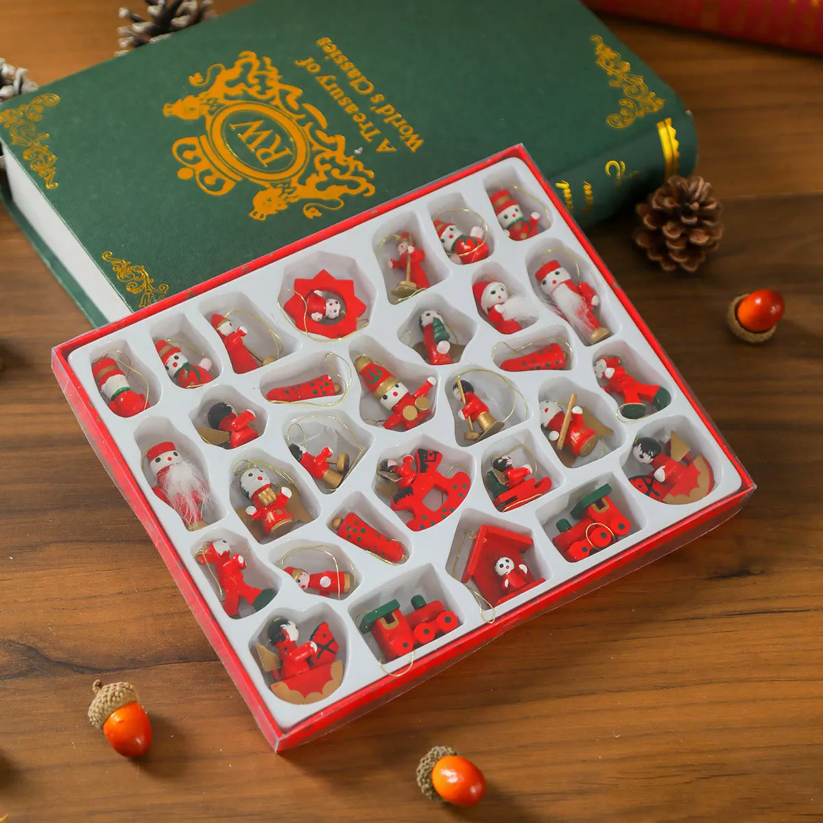 thumbnail image 1 of Adornos colgantes de madera para árbol de Navidad, pequeñas decoraciones colgantes, regalos en cajas de regalo, muñeco de nieve con forma de tren, colgante para el hogar, 1 of 5