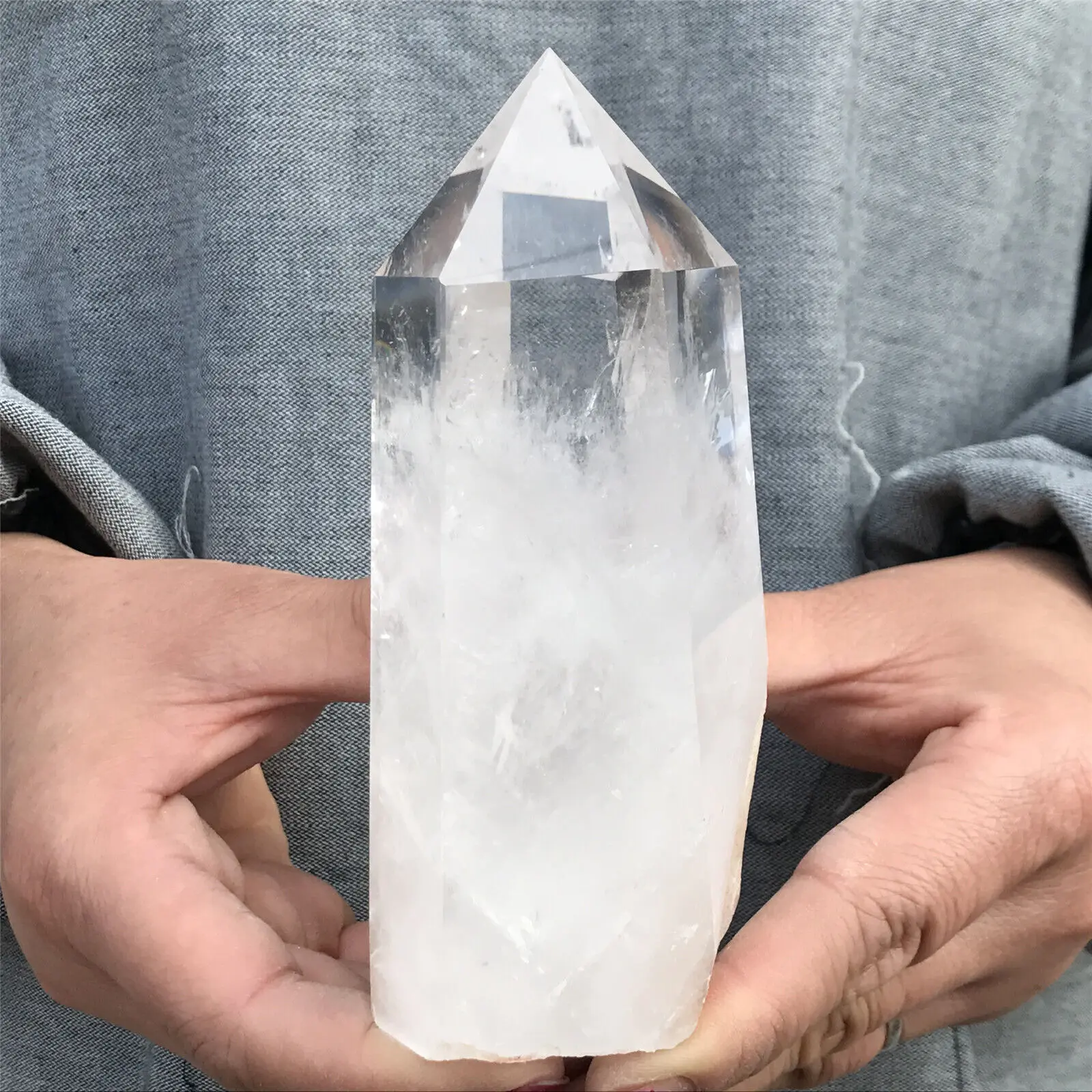 

Beautiful Natural Transparent Crystal Point Natural Crystal Energy Tower