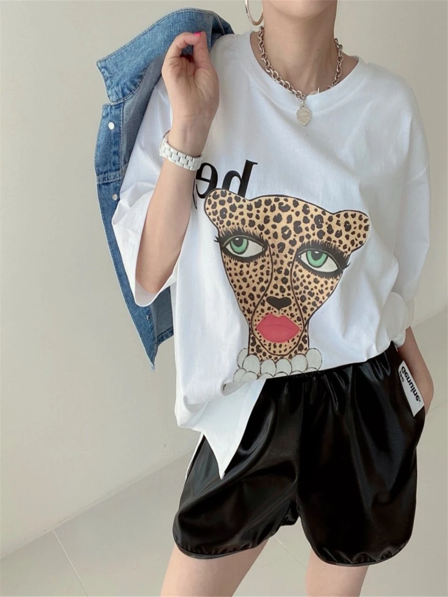 

Leopard Women Tops Loose 2023 Spring Summer New Top Harajuku Chic Personality Art Age-reducing Cartoon Female Printed T-shirt