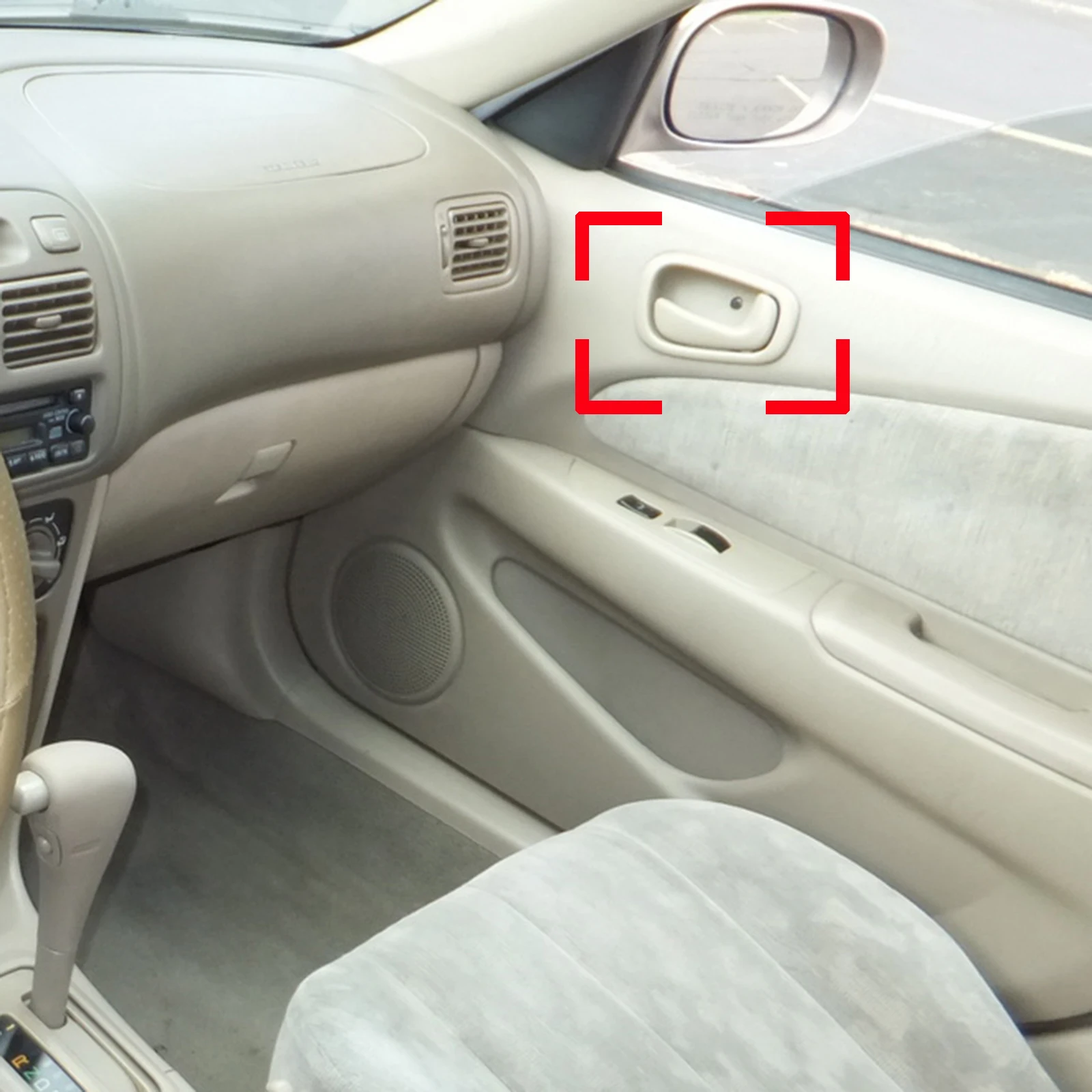 Pair Of Beige Interior Door Handles For Toyota Corolla & Chevrolet Prizm - Left & Right Side, Direct Replacement