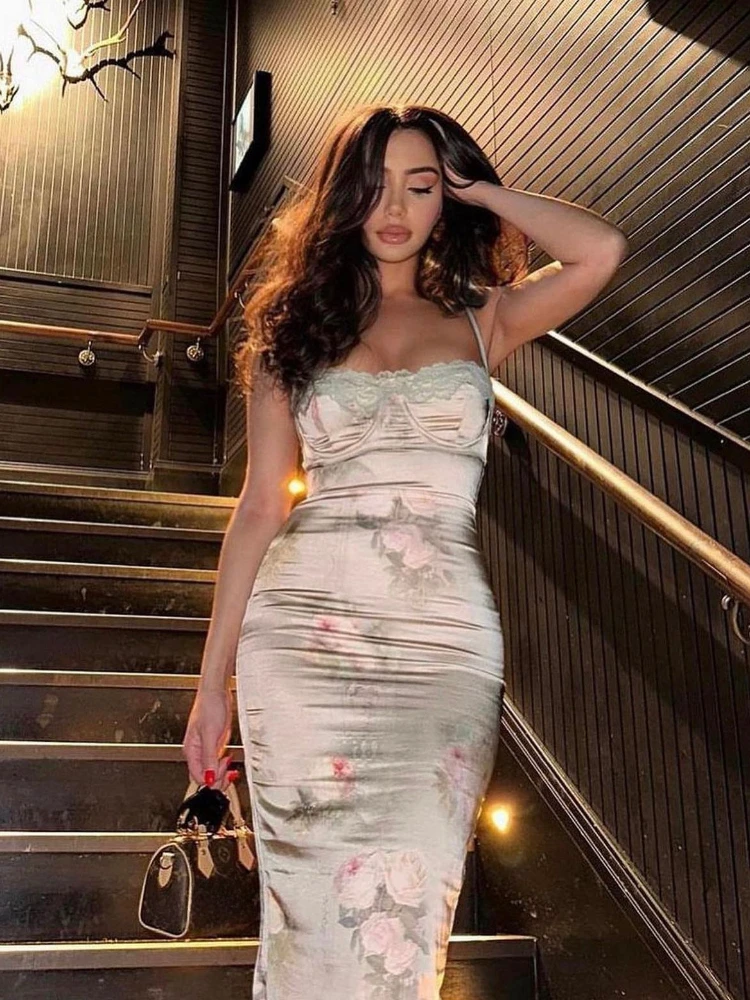 green emerald velvet dress Amazon.com: 2026 Wedding Guest Dresses for Women Black Gowns Formal Evening  Gala Mermaid Elegant Dresss : Clothing, Shoes & Jewelry