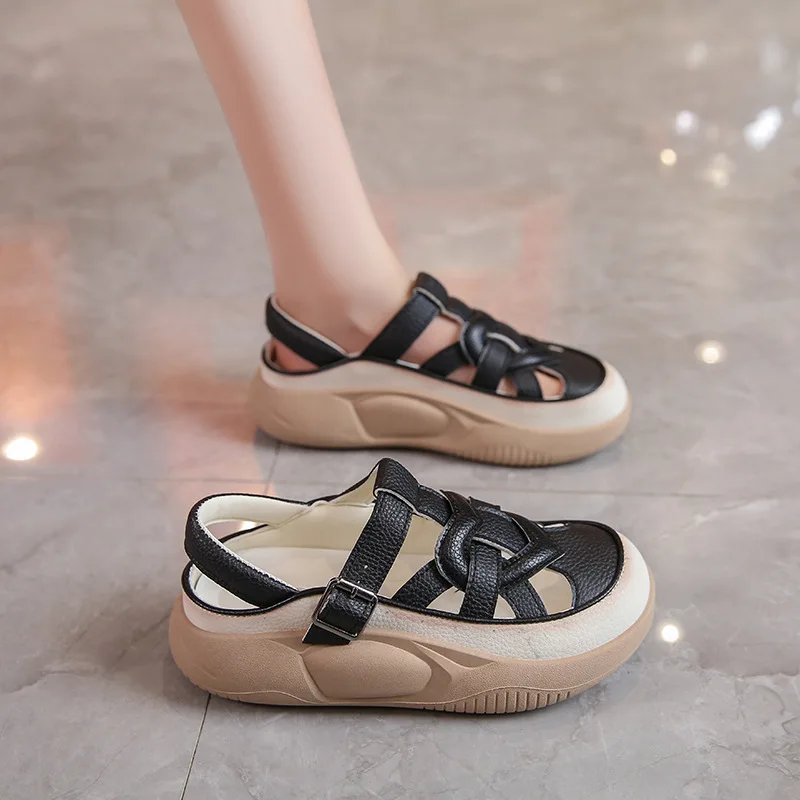 Women Sandals New Summer Sandals With Thick Soles And Retro Street Shooting