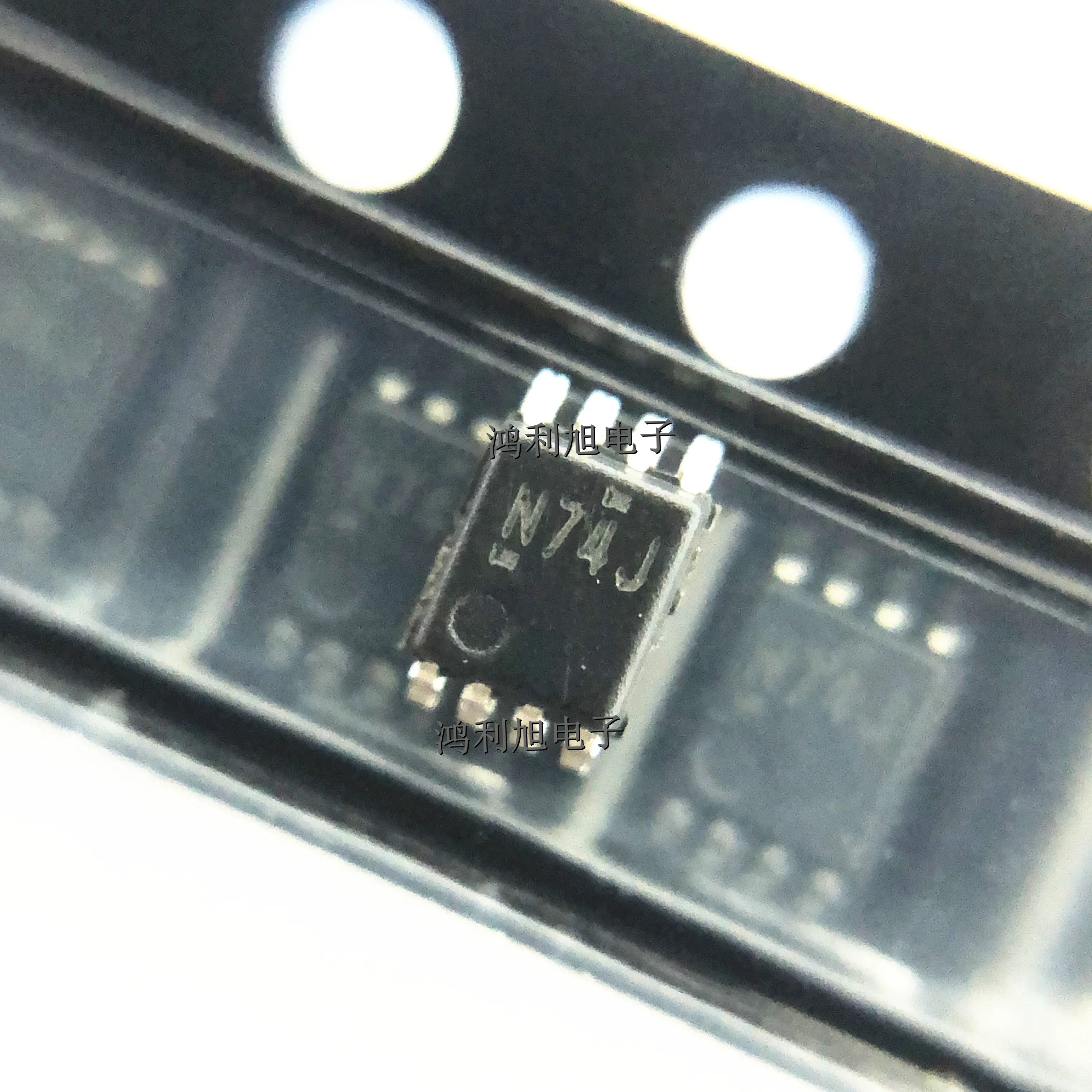 

Шлепанцы SN74LVC1G74DCUR, Рабочая температура:- 40 C-+ 125 C, 20 шт./партия