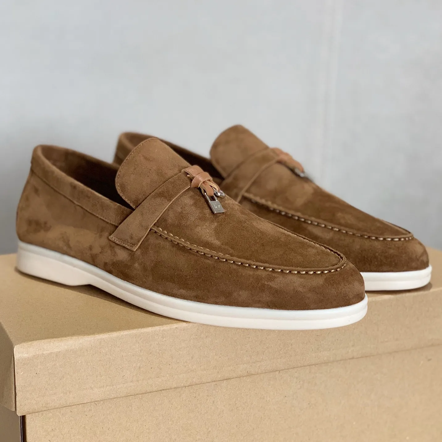 

Velvet leather men's women's casual shoes New spring and autumn Luoluopia driver's lazy shoes Summer walking flat loafers