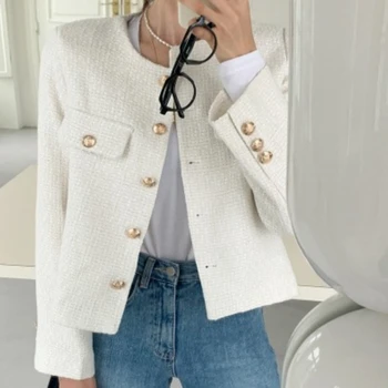 معطف تويد من الصوف لخريف وشتاء 2025 من AOSSVIAO موضة الراقية بزر ذهبي قصير ومزاج نحيف معاطف كورية للنساء 3