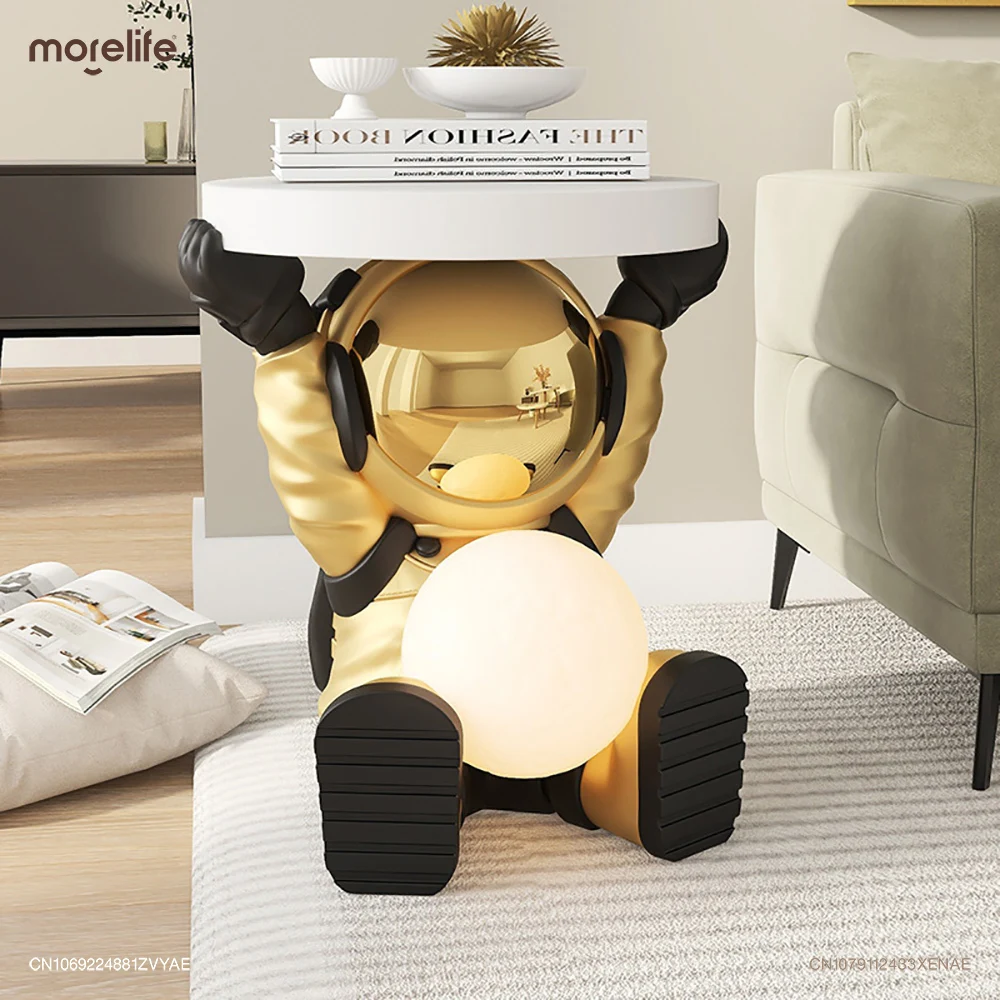 

Creative Astronaut Figurine Coffee Tables Living Room Furniture Sofa Side Table Nightlight Bedside Table Resin Modern Room Decor