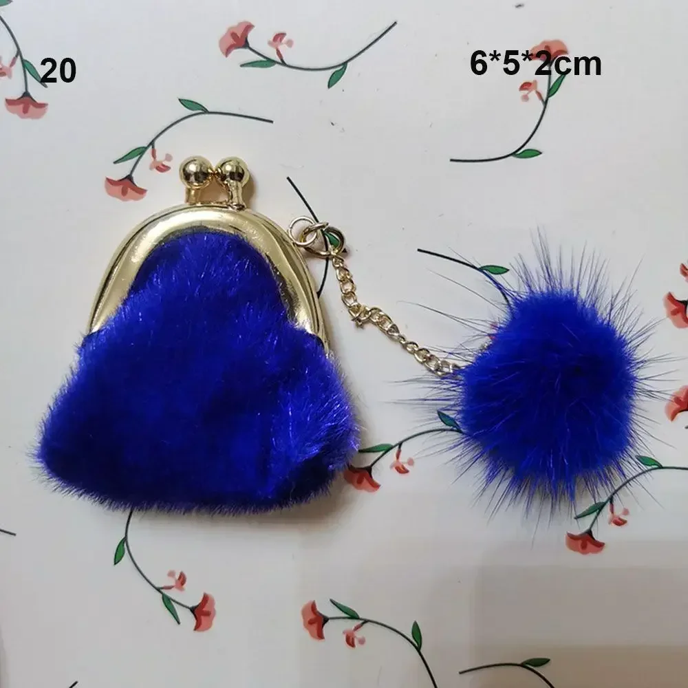 Chic Fashion Accessory Set for Dolls: Trendy Bags & Outfits